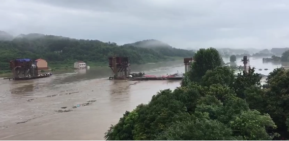 阳光总在风雨后 ， 万险千难总有情